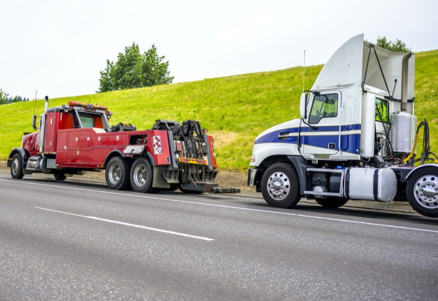 standard large rig towing service
